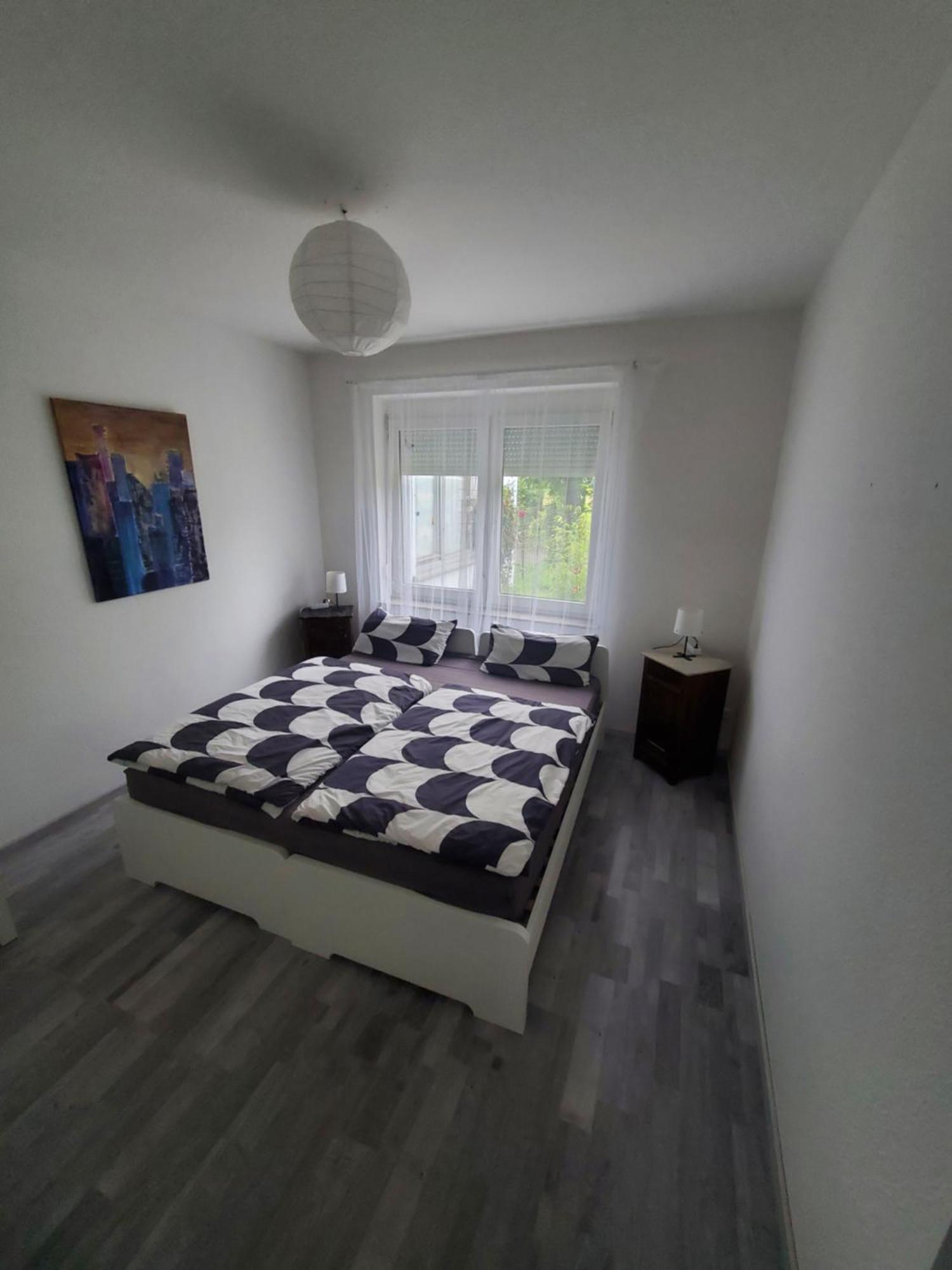 Grosse 3 Zi Wohnung Auf Der Pferde Farm Lahr  Luaran gambar